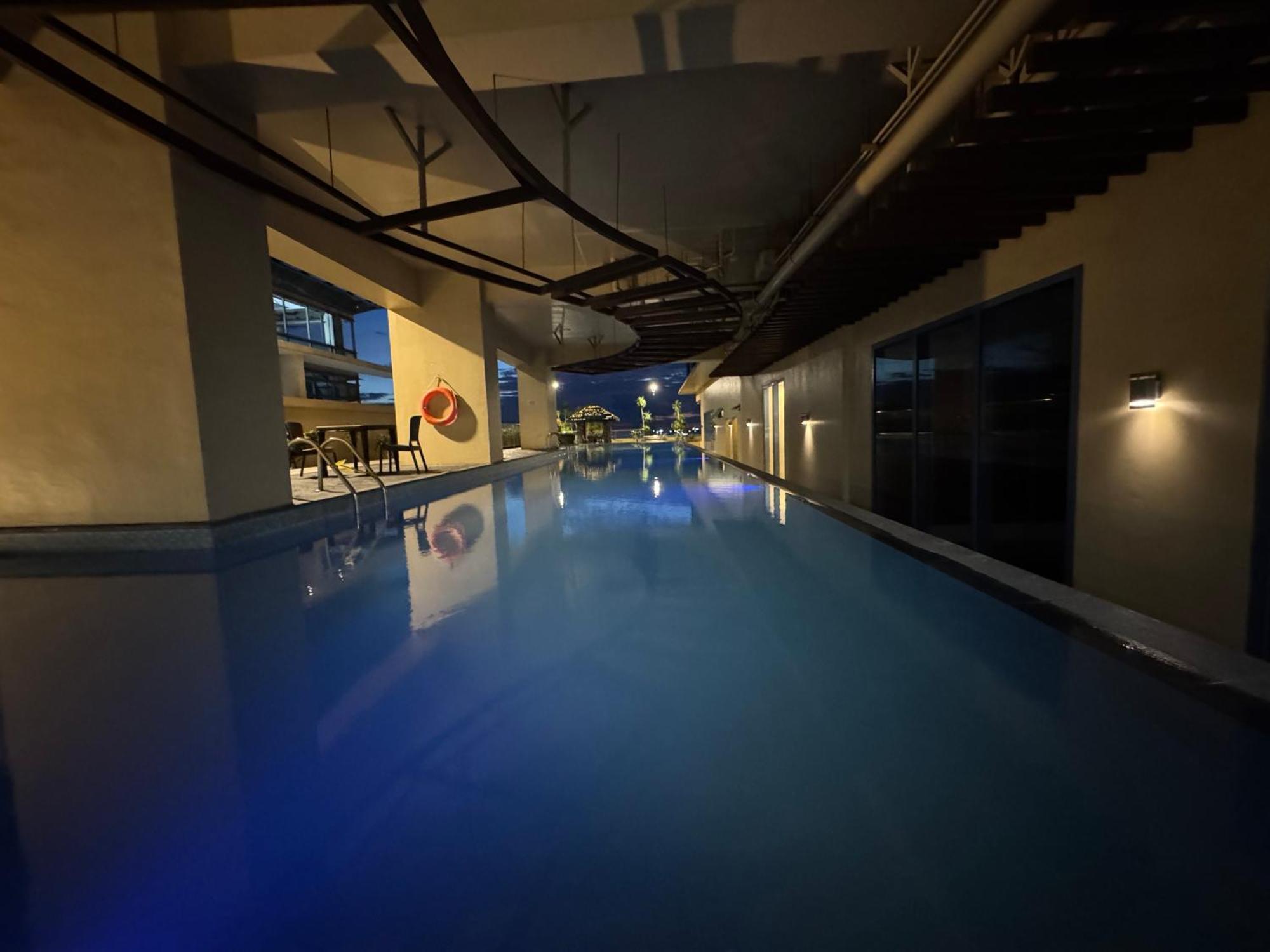 Grand Riviera Suites Manila Esterno foto